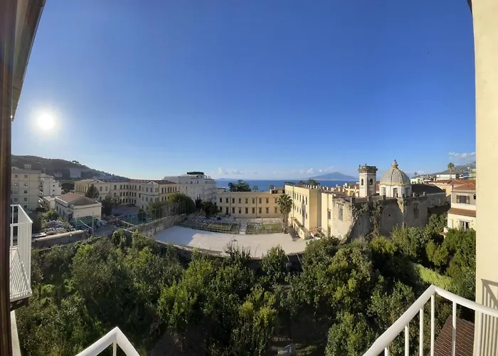 The Attico Отель типа 